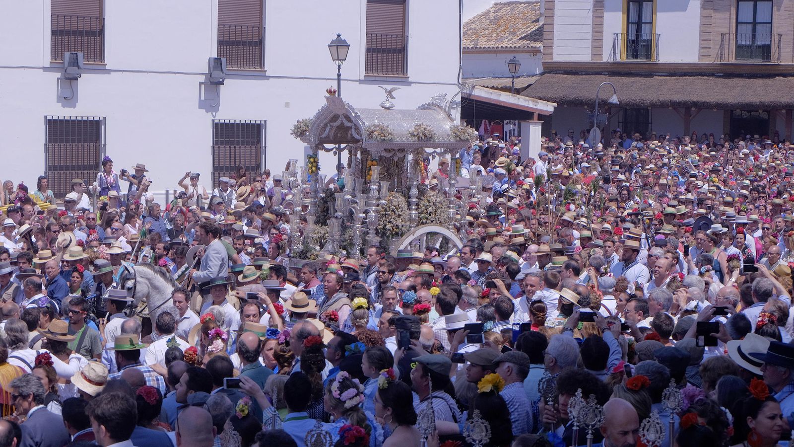 Las imágenes de las presentaciones en El Rocío