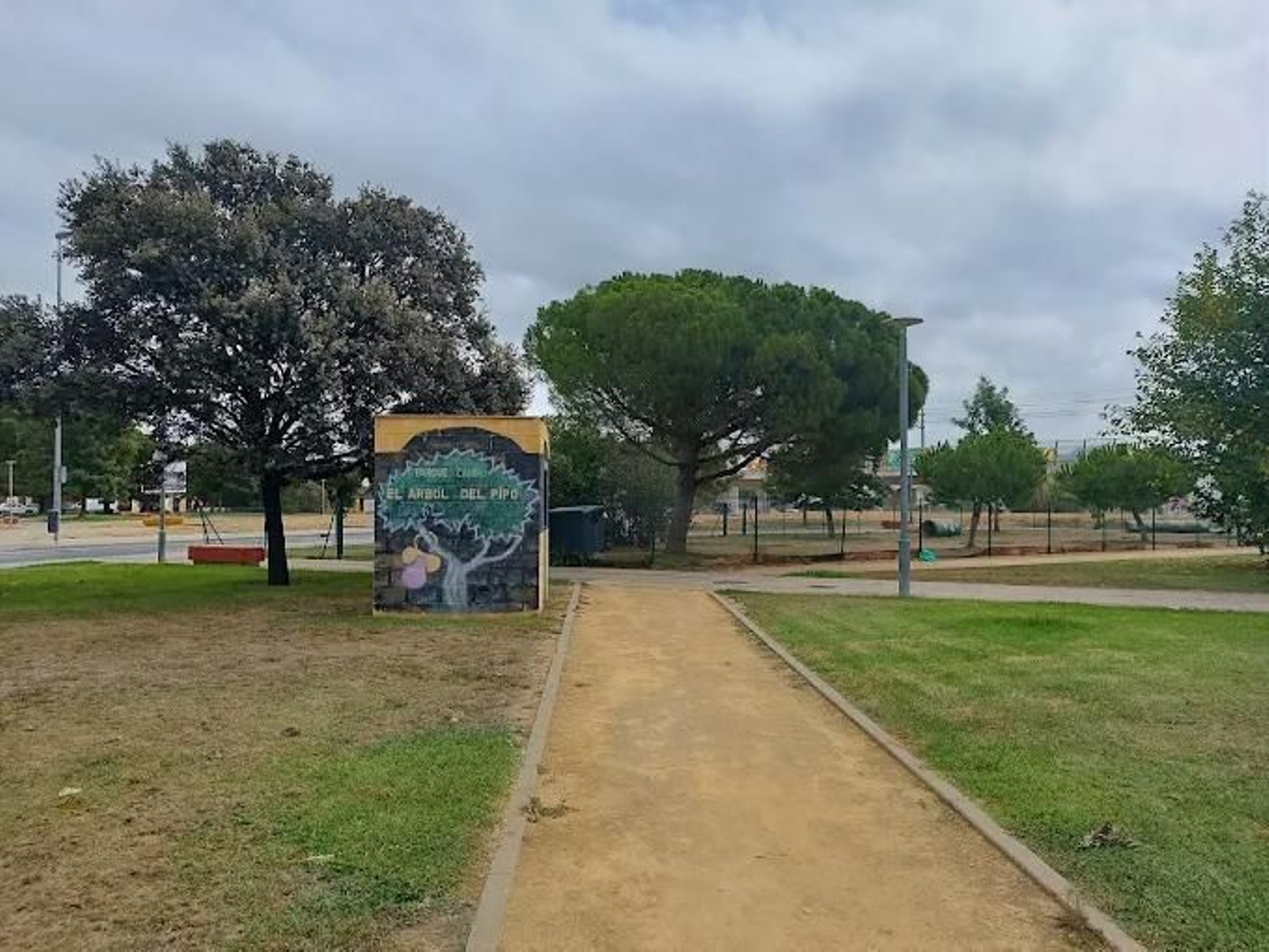 Parque Canino El Árbolde Pipo. Dirección Parque de Atocha, 7.
