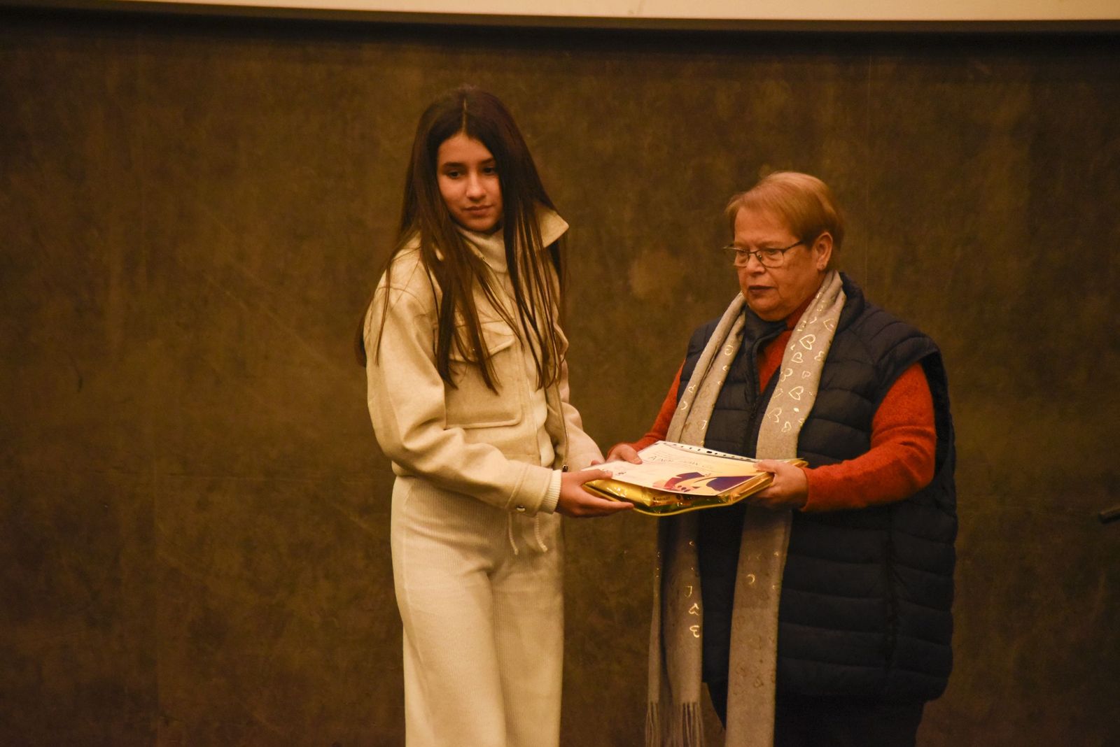 Las fotos de la entrega de los Premios a la Mujer Linense 2026