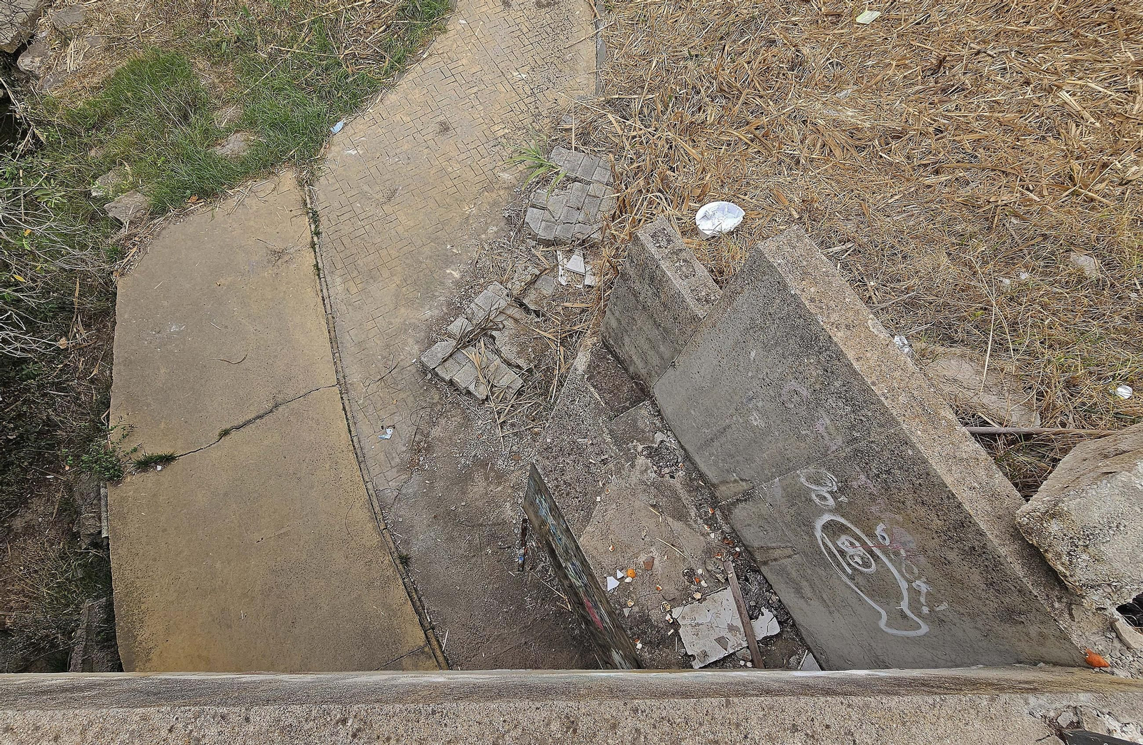 Fotos de los desperfectos en las barriadas de Getares en Algeciras