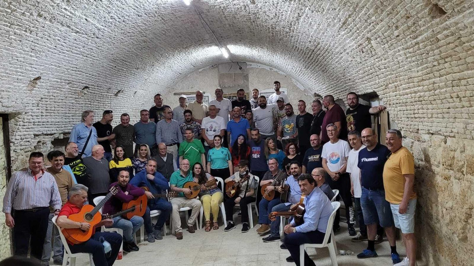 Coro Carrera oficial.