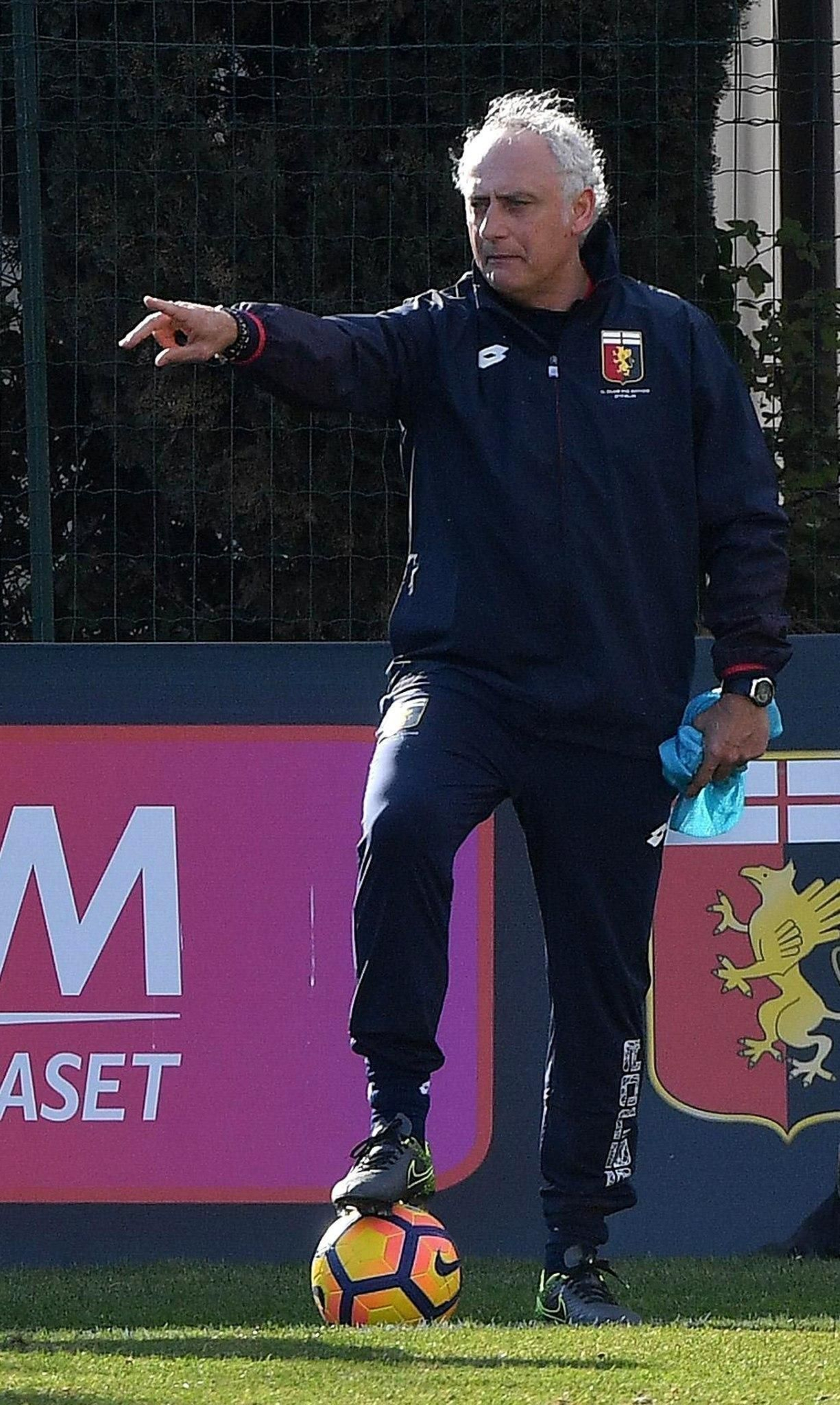 Mandorlini, ante su enésimo proyecto Mandorlini, ante su enésimo proyecto