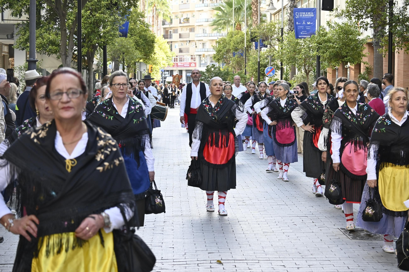 Las mejores mágenes del "II Encuentro de Danzas y Folclore Tradicional" de la provincia de Huelva