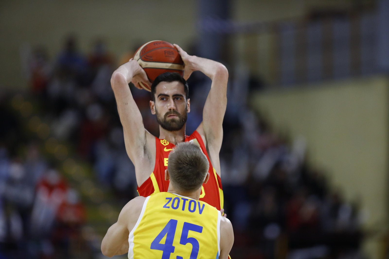 Las imágenes del emotivo encuentro entre España y Ucrania en Córdoba