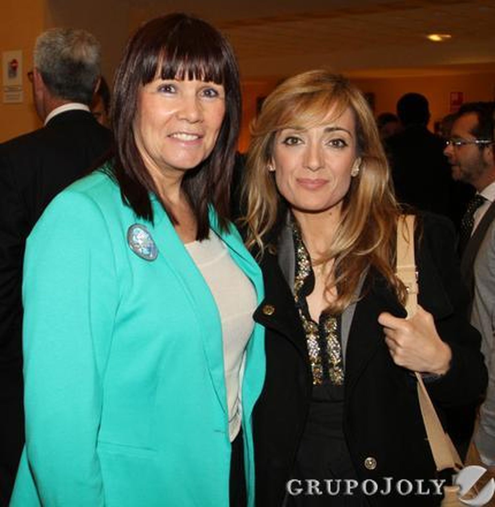 La presidenta del PSOE andaluz, Micaela Navarro, y la secretaria de UGT de Andalucía, Carmen Castilla.

Foto: Juan Carlos Vázquez / Belén Vargas/ Manuel Gómez