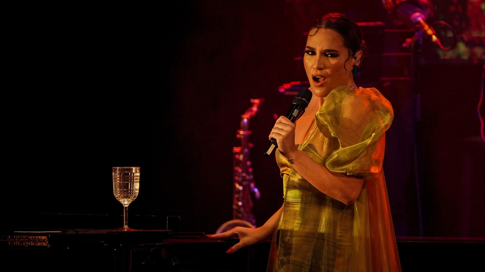 Las fotos de Laura Gallego en el  Teatro Villamarta de Jerez