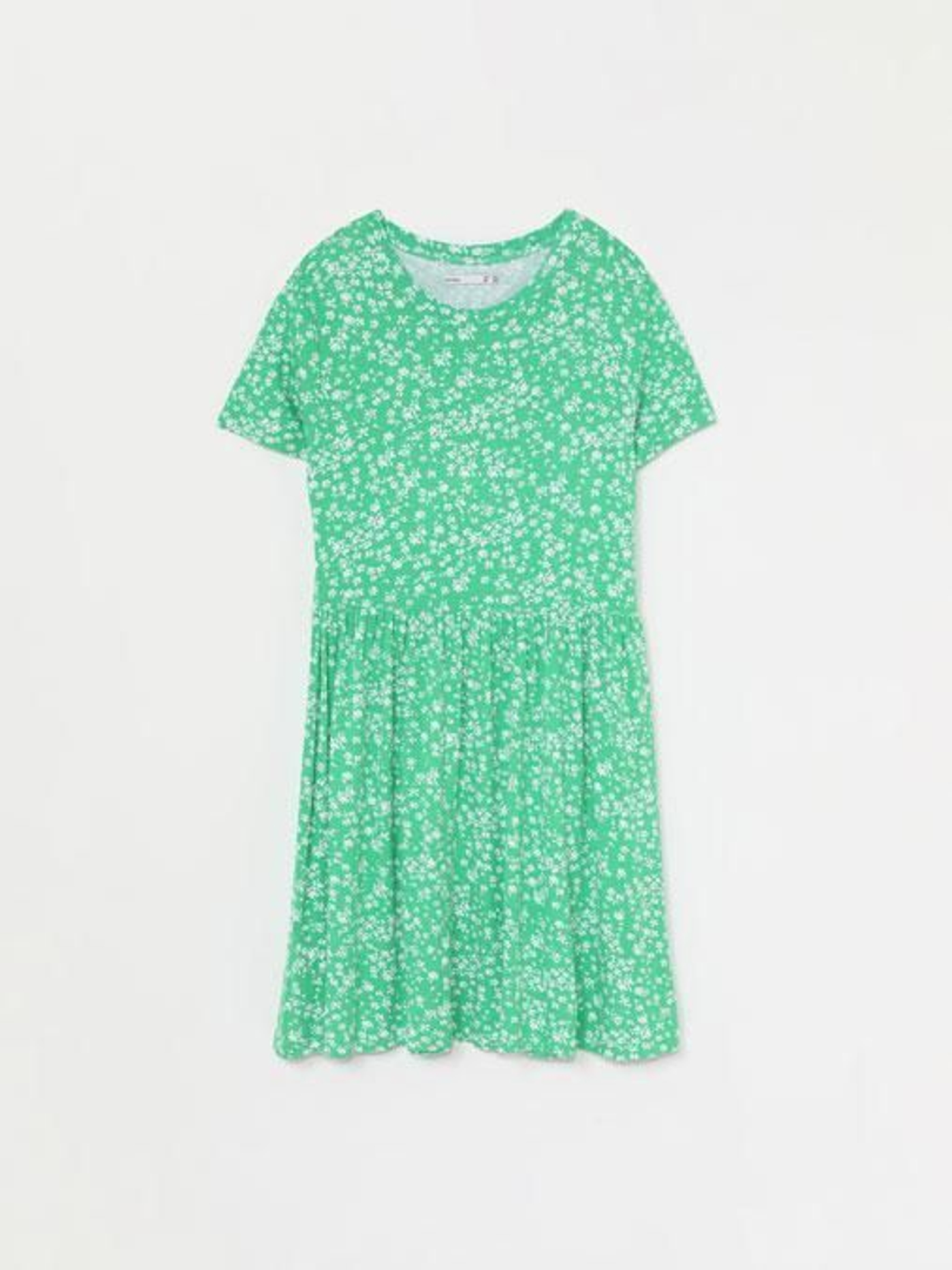 Vestido de color verde y estampado de flores de Lefties.