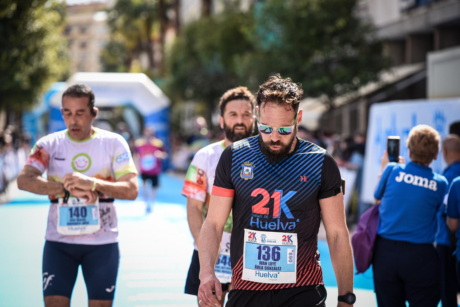Imágenes de la carrera 21K en Huelva