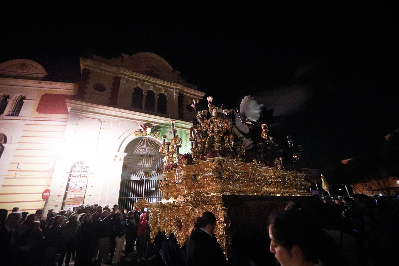 Las mejores fotos de la procesión de La Macarena en Almería