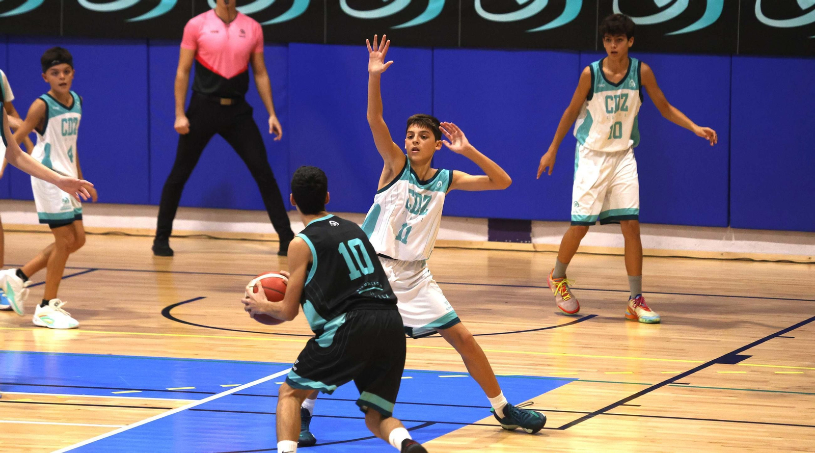 Las fotos de la primera jornada del Campeonato de Andalucía infantil masculino de baloncesto en La Línea