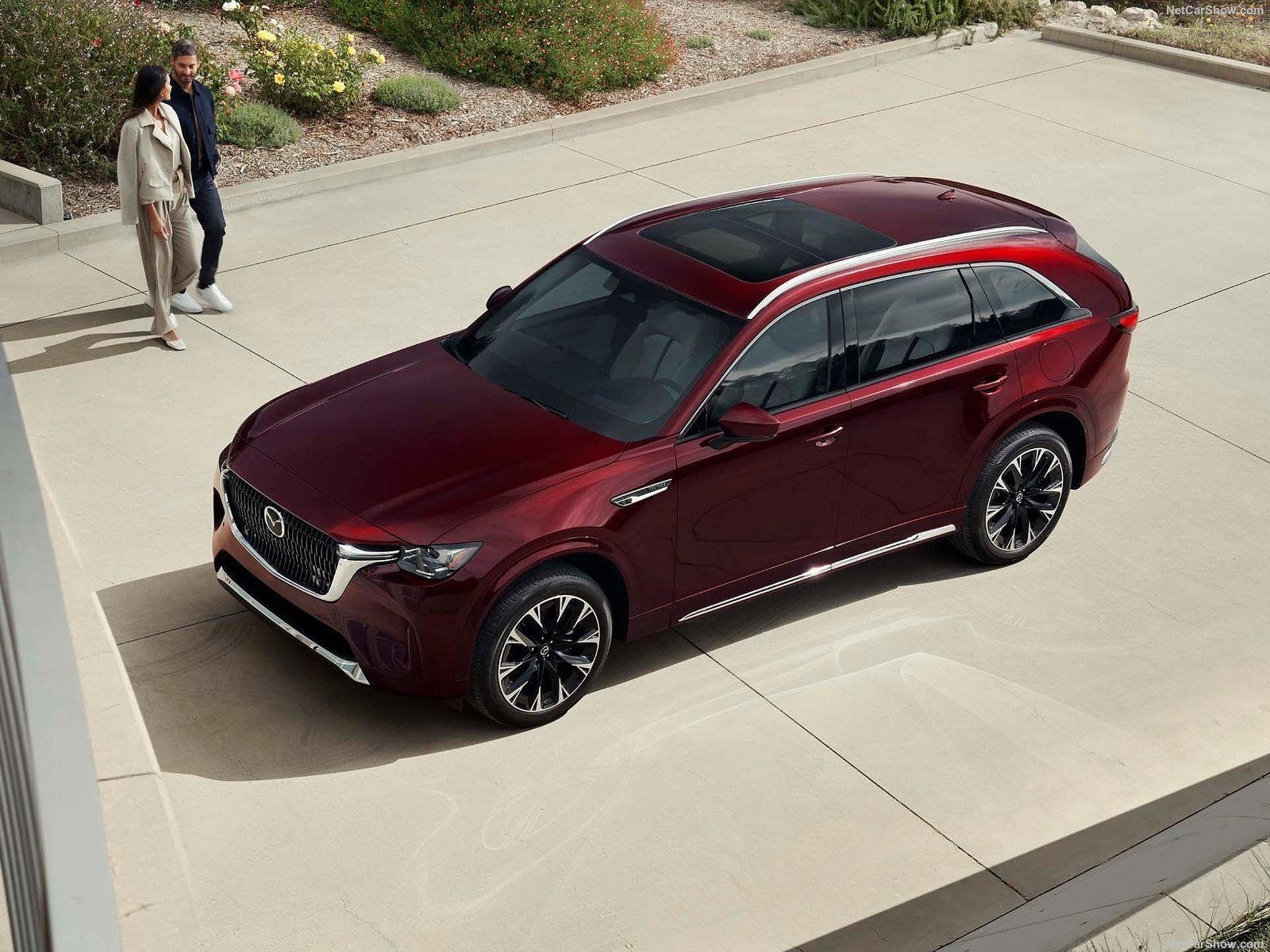 Llega el nuevo buque insignia de Mazda, el CX-90