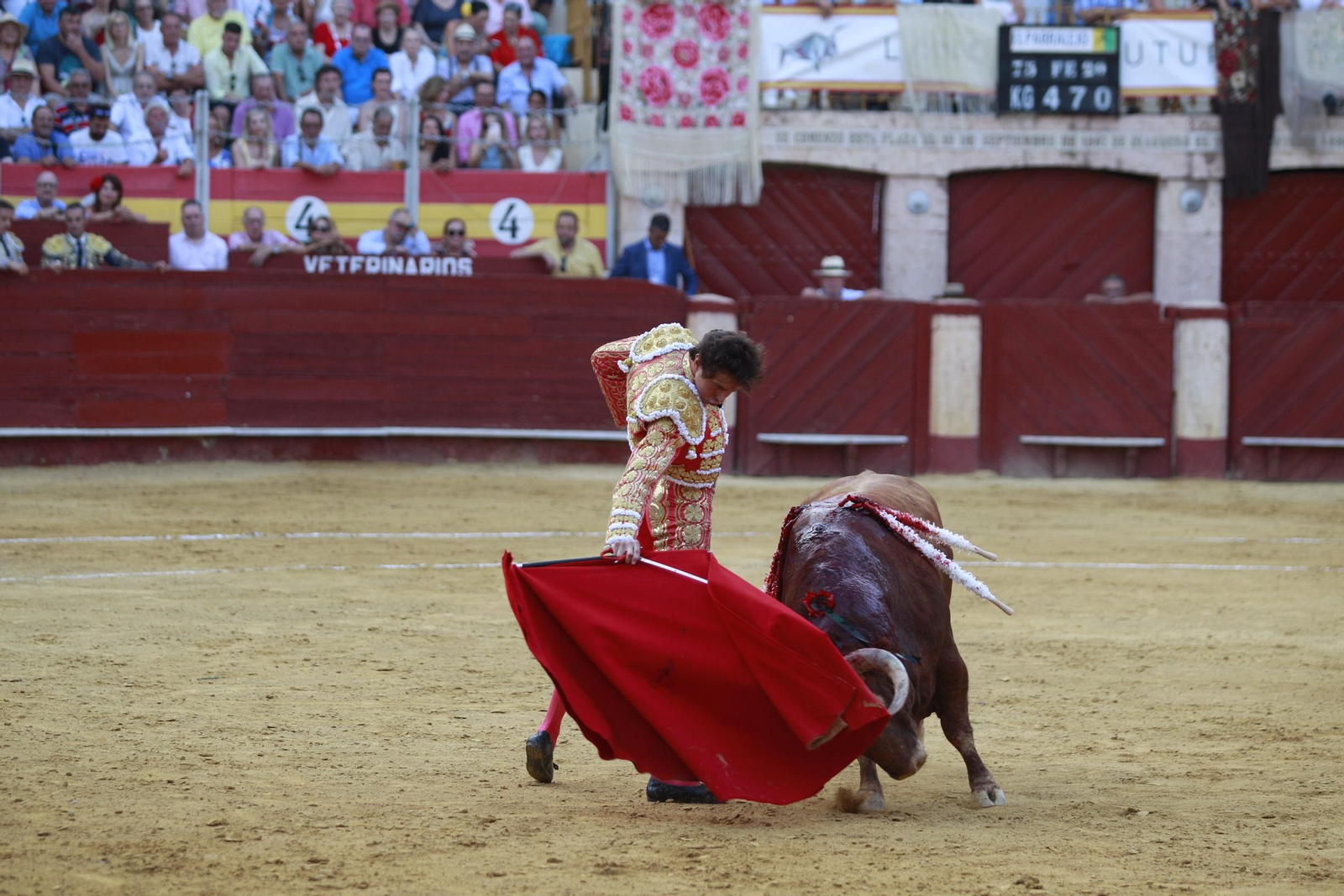 La despedida del torero Enrique Ponce de la Feria de Almería 2024, en imágenes