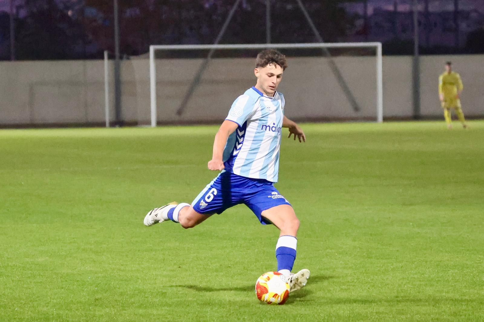 Atlético Malagueño - La Unión: Derrota en el duelo del morbo y del debut de Bravo