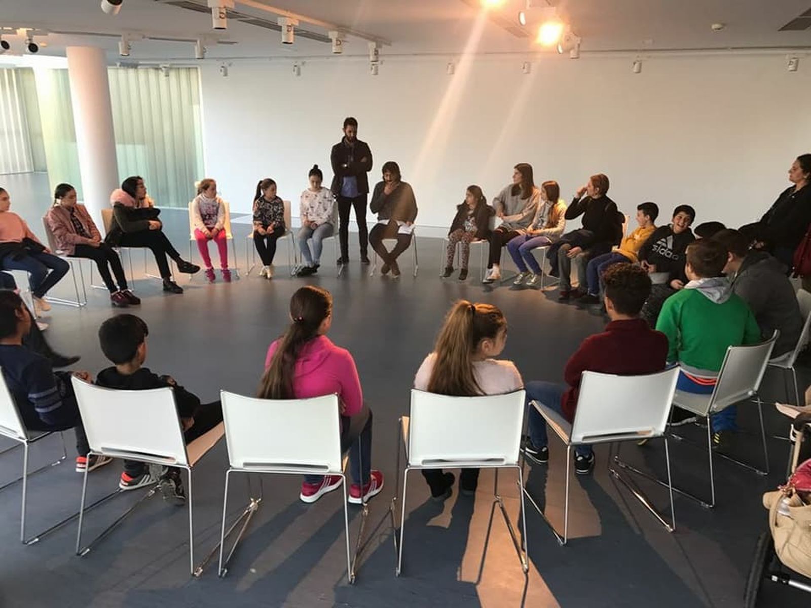 Una de las actividades culturales realizadas en Factoría Cultural.