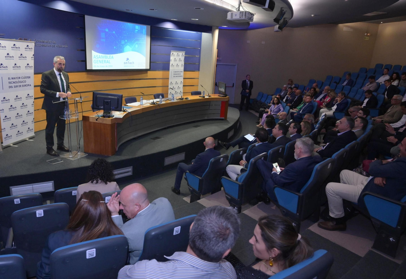 Imagen de archivo de una reunión de la asamblea de OnTech Innovation