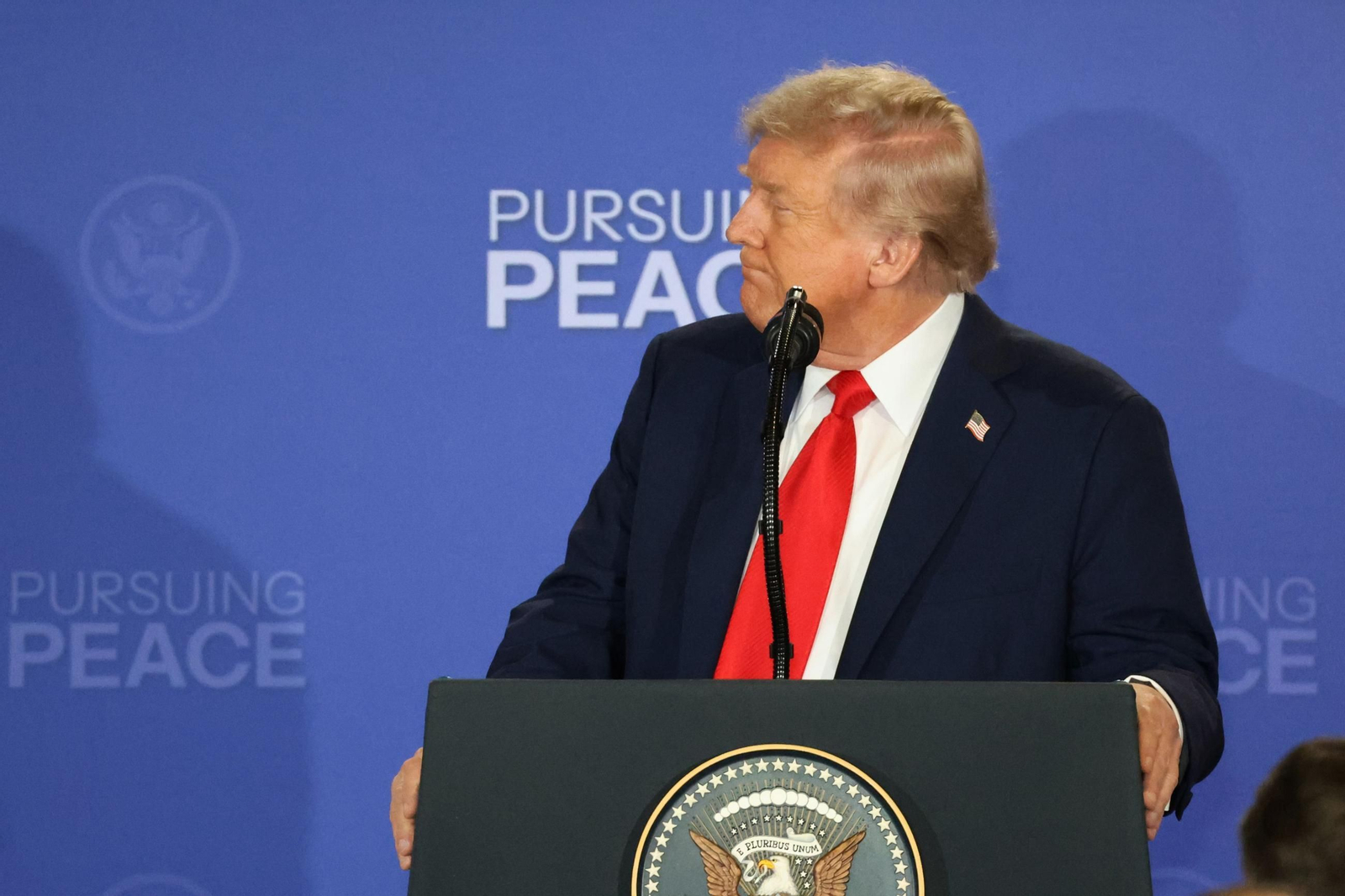 Las imágenes de la reunión de Trump con Putin en Alaska