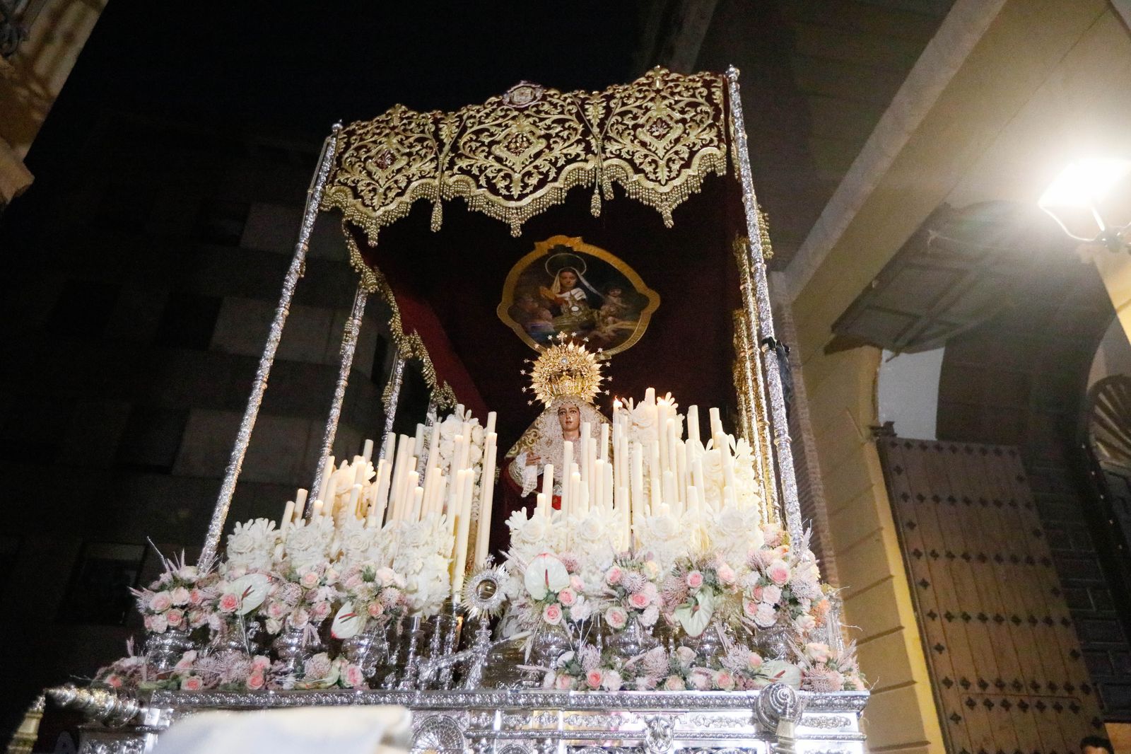 Te contamos en imágenes la Santa Cena tras la lluvia en la ciudad
