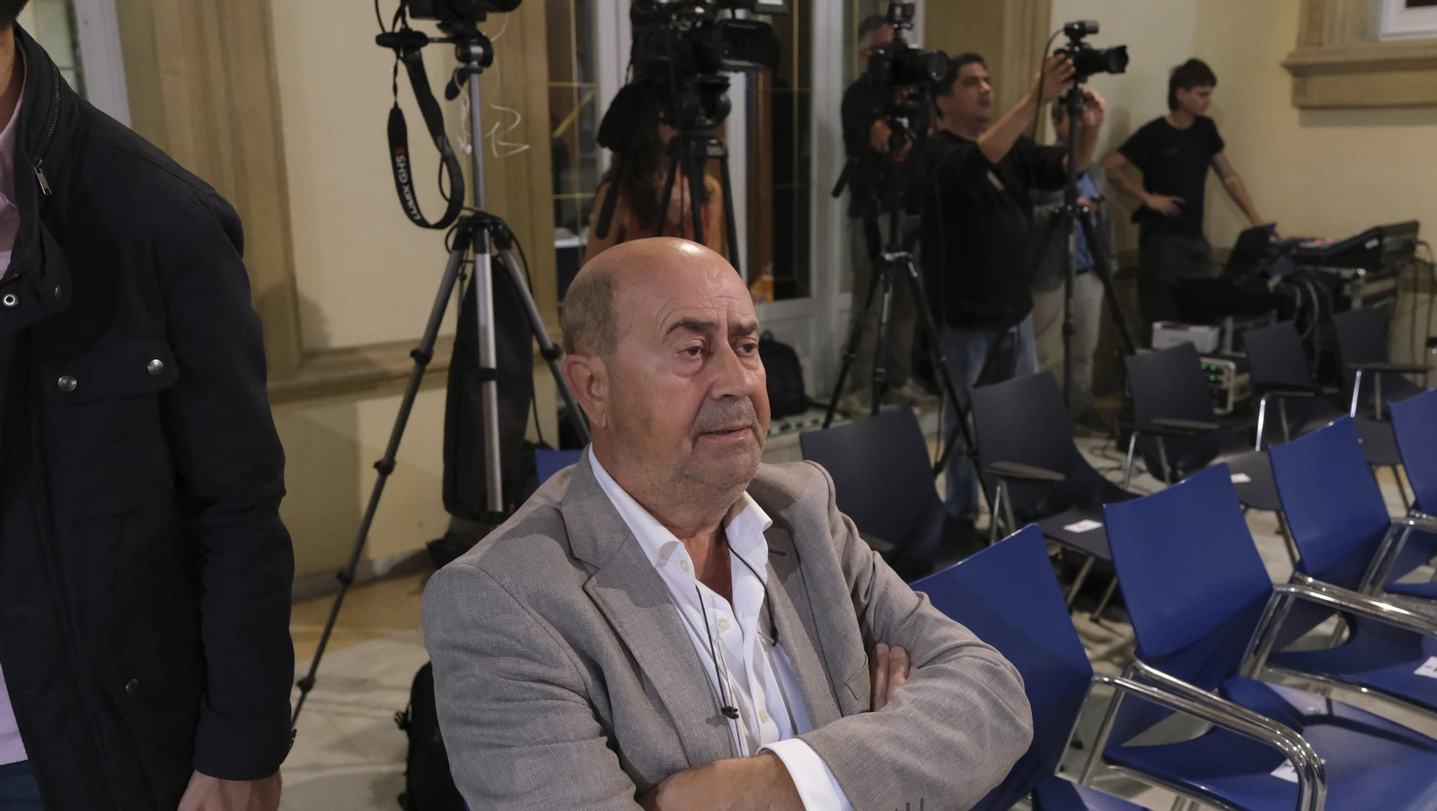 La presentación del libro 'Los Presidentes de la Diputación de Almería', en fotos