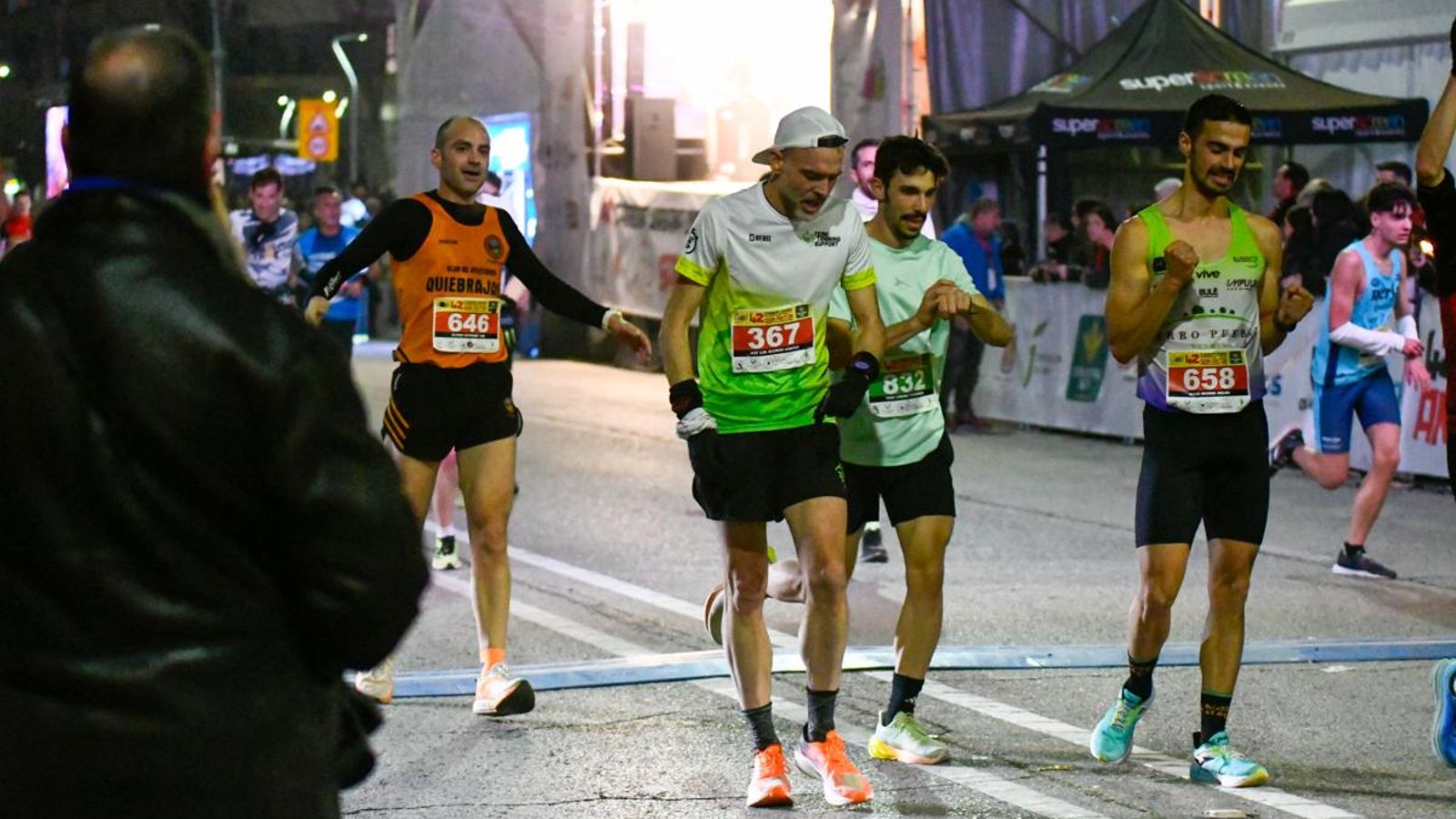 En imágenes: búscate en tu llegada a meta de la Carrera de San Antón 2025 (2)