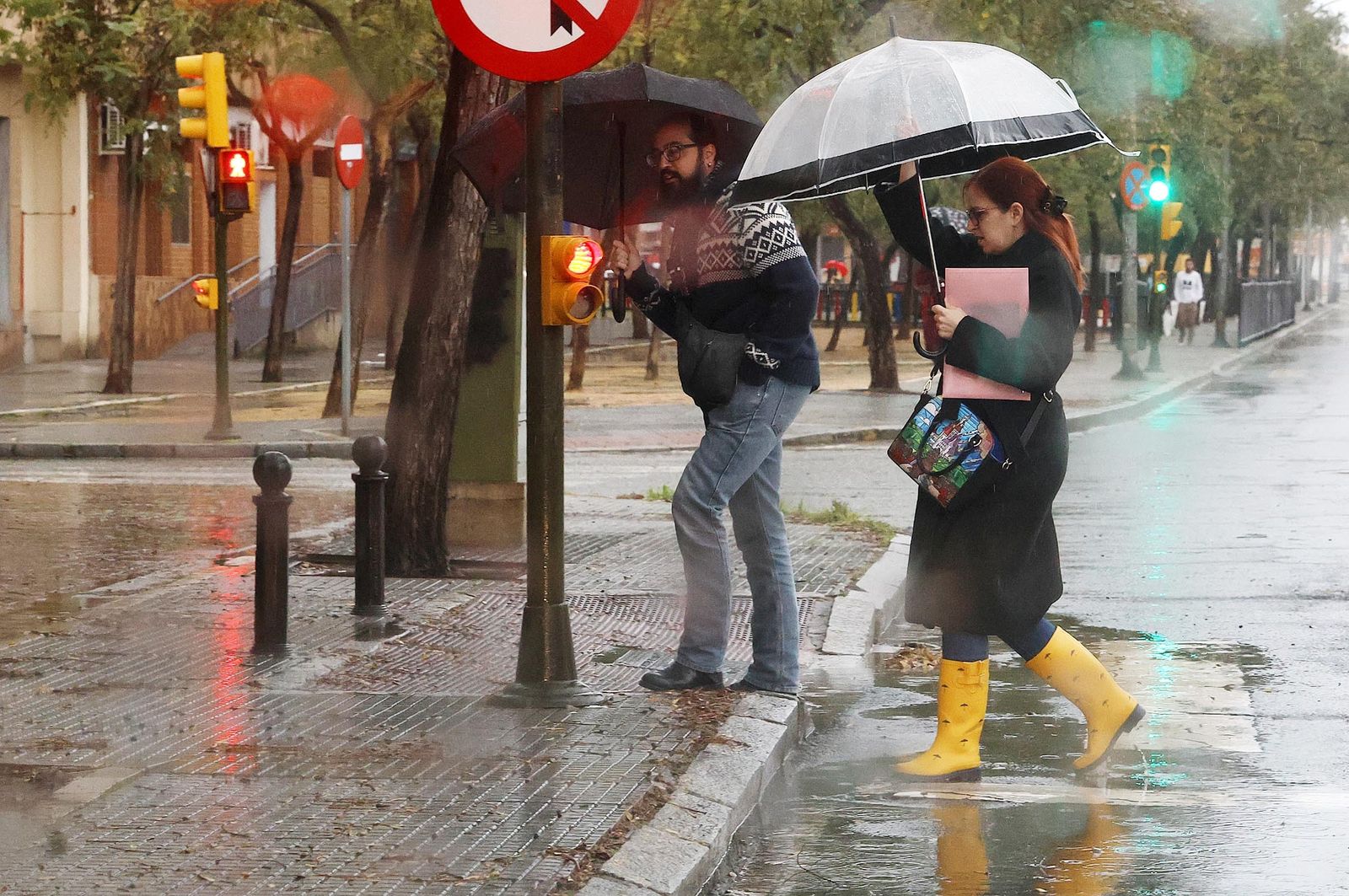 Imágenes del jueves 7 de marzo en Huelva