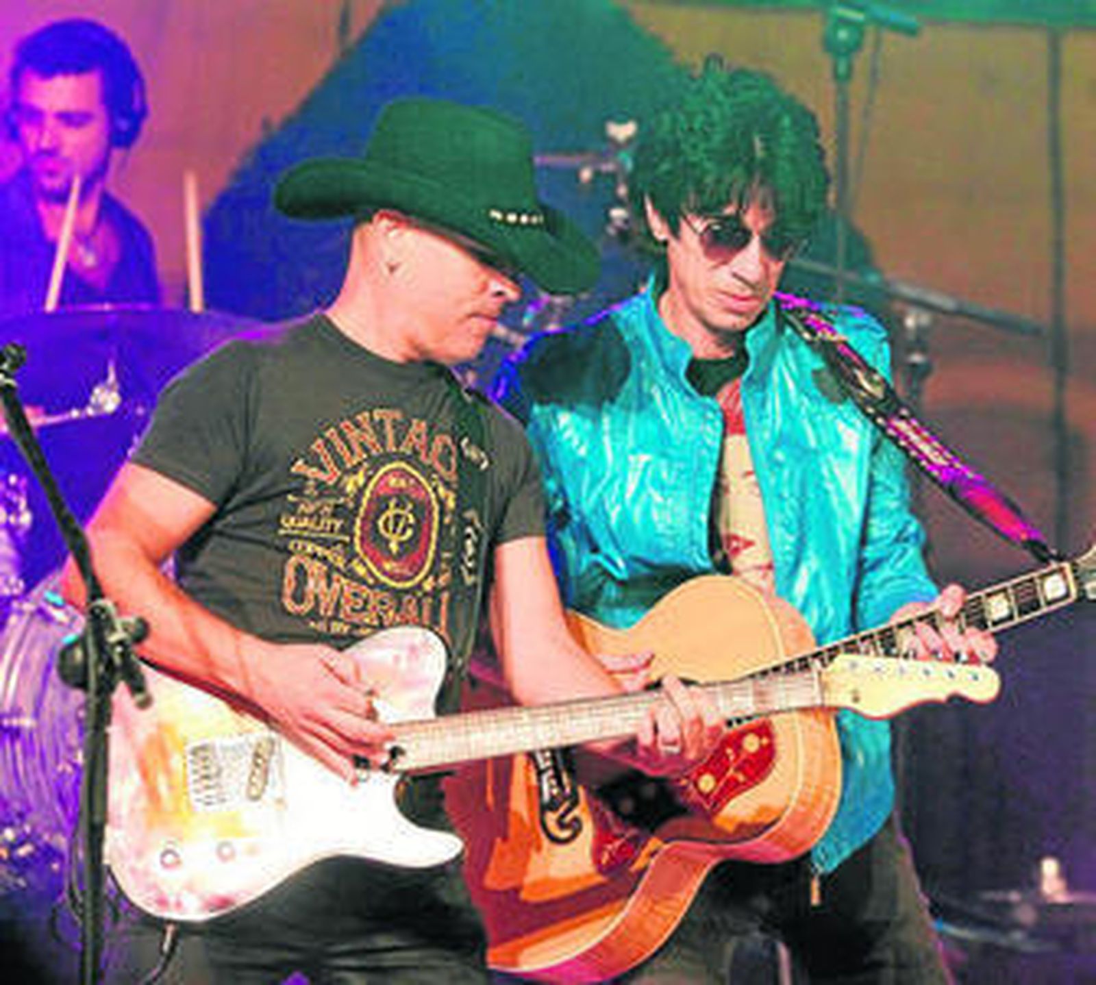 La Guardia, durante su concierto de anoche en el escenario de la plaza de La Merced.