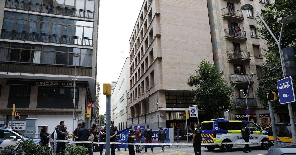 Asesinado un hombre de un tiro en la cabeza en la calle en Barcelona en ...