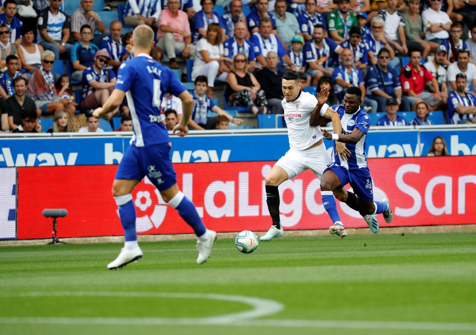 El Alavéz-Sevilla, en imágenes