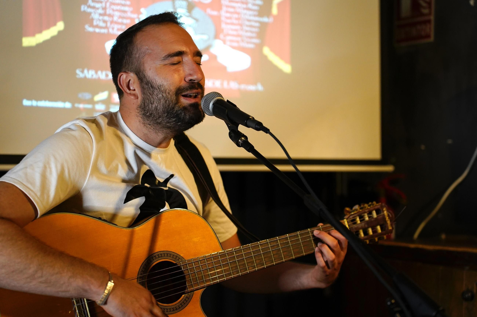 Las fotos del concierto acústico por el 25 aniversario de Café Teatro