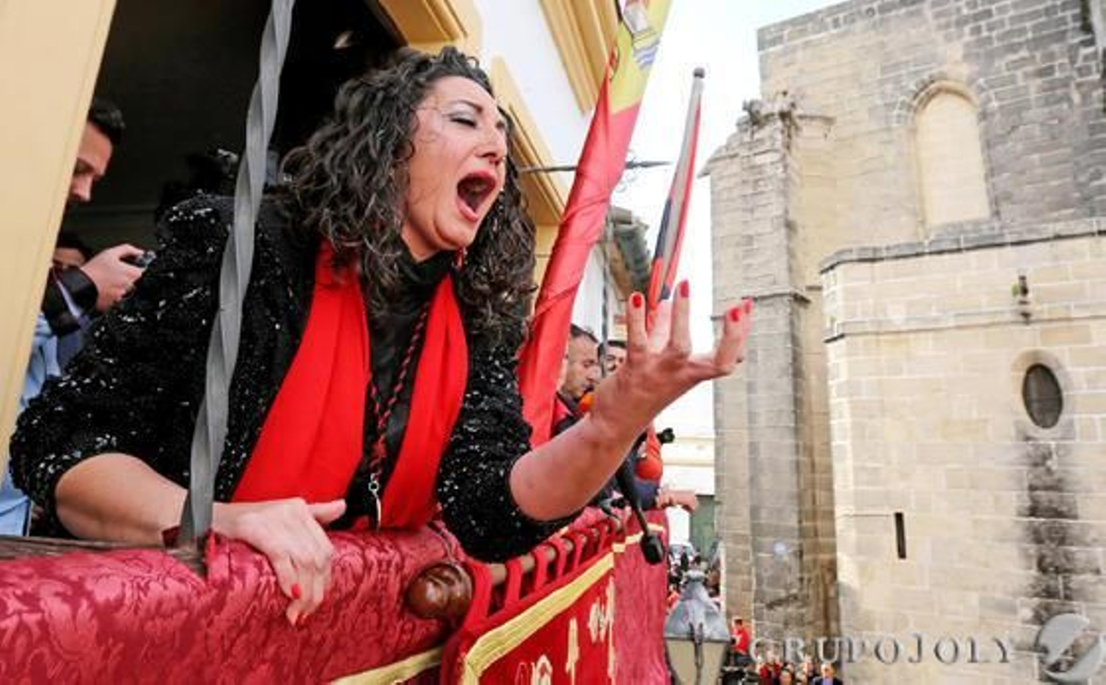 Macarena de Jerez le canta a Jesús de las Penas.

Foto: Miguel Angel Gonzalez