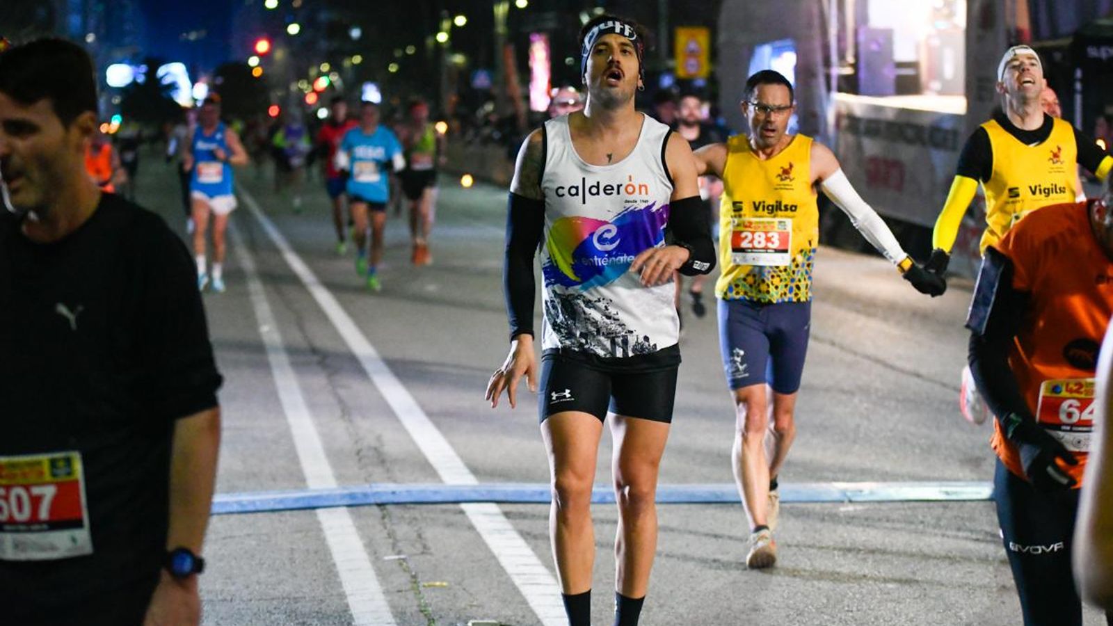 En imágenes: búscate en tu llegada a meta de la Carrera de San Antón 2025 (2)
