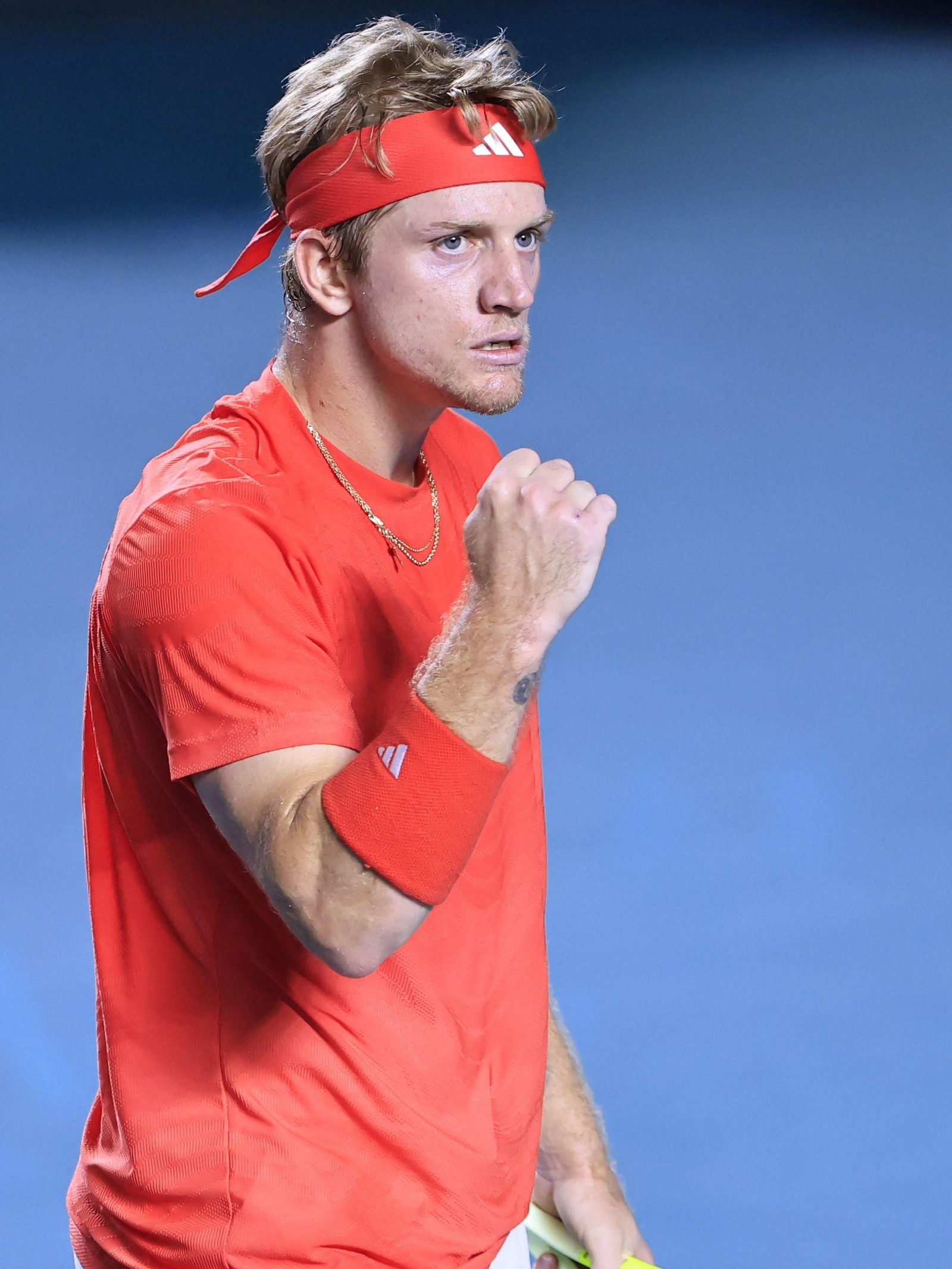 Un mágico Davidovich tumba a Shapovalov y está en la final de Acapulco Un mágico Davidovich tumba a Shapovalov y está en la final de Acapulco