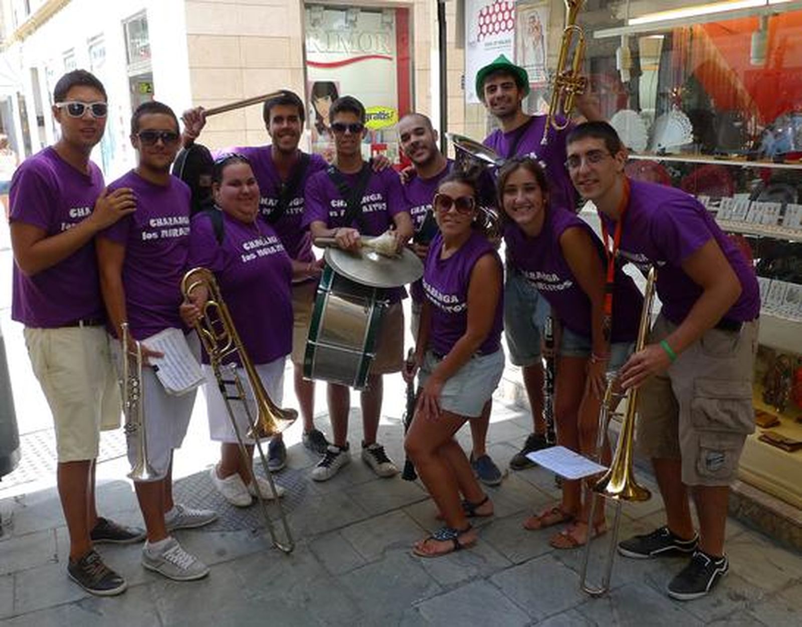 Jolgorio en el Centro y tradición en el Real

Foto: Sergio Camacho-Javier Albiñana