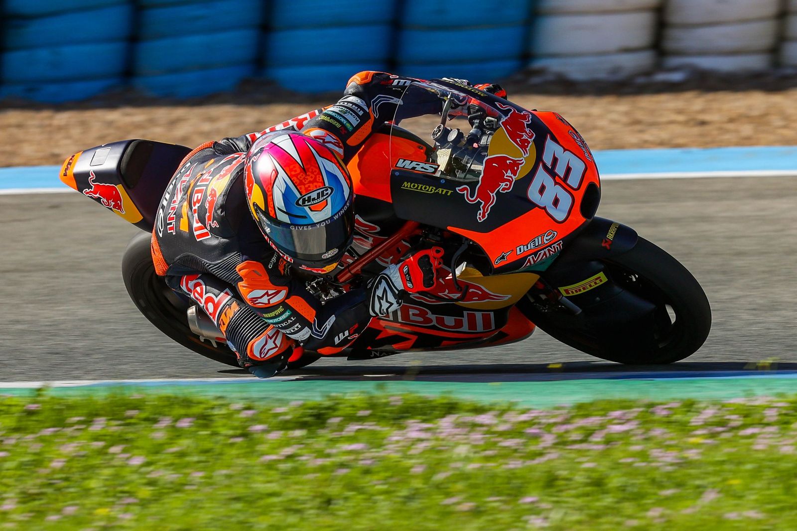 El piloto español Álvaro Carpe marcó el mejor tiempo.