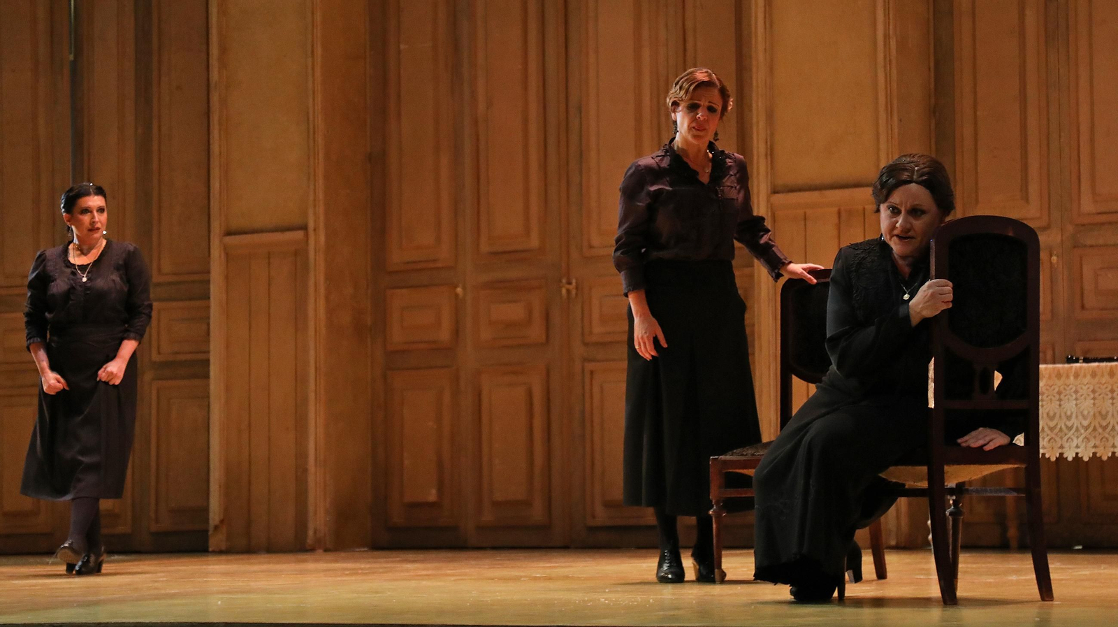 'La casa de Bernarda Alba'  ópera en el Teatro Villamarta