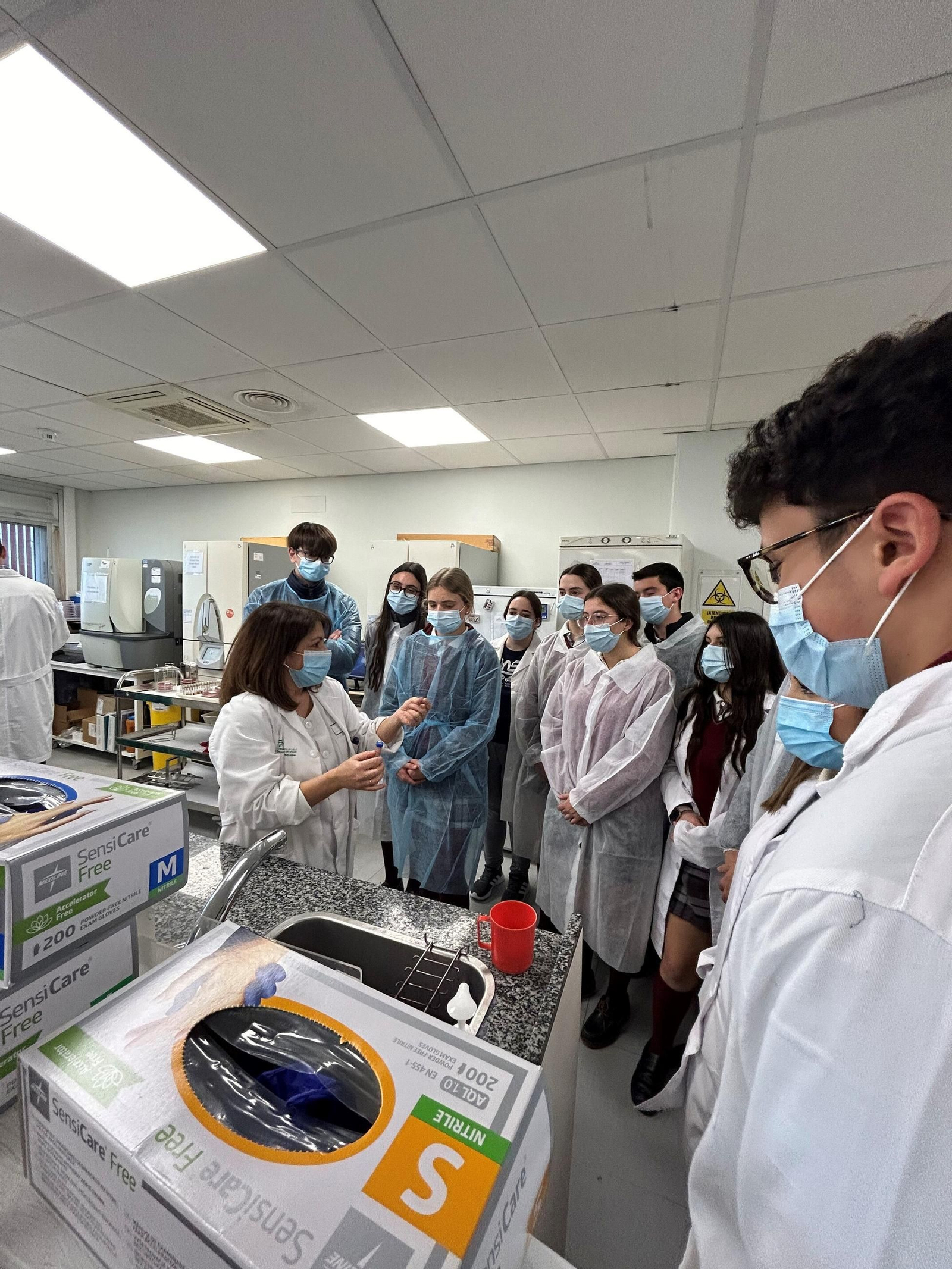 La Salle Buen Pastor educa para abrir mentes, tocar corazones y cambiar el mundo.