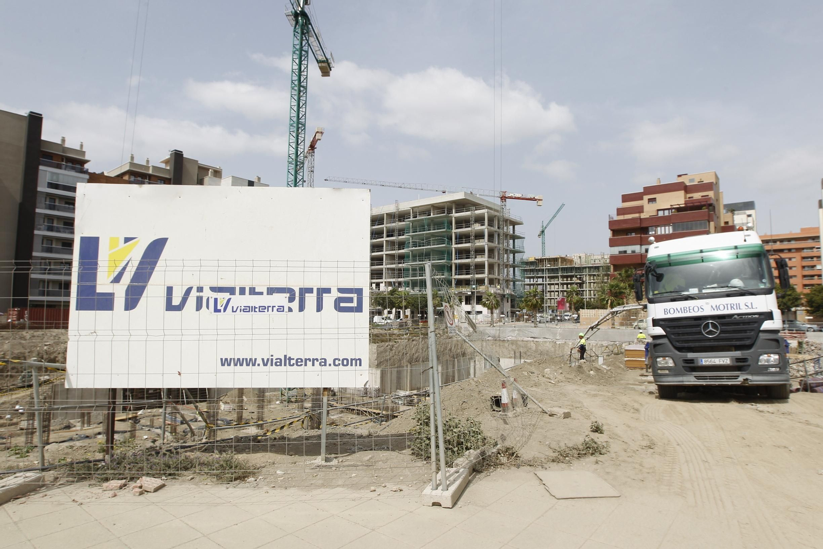 Fotogalería coronavirus a pie de obra en Almería