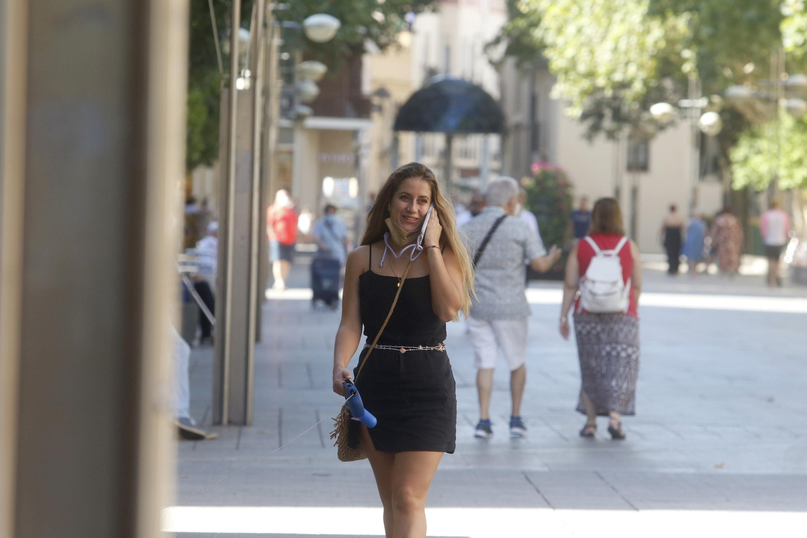 El primer día sin mascarilla en la calle en Córdoba, en fotografías