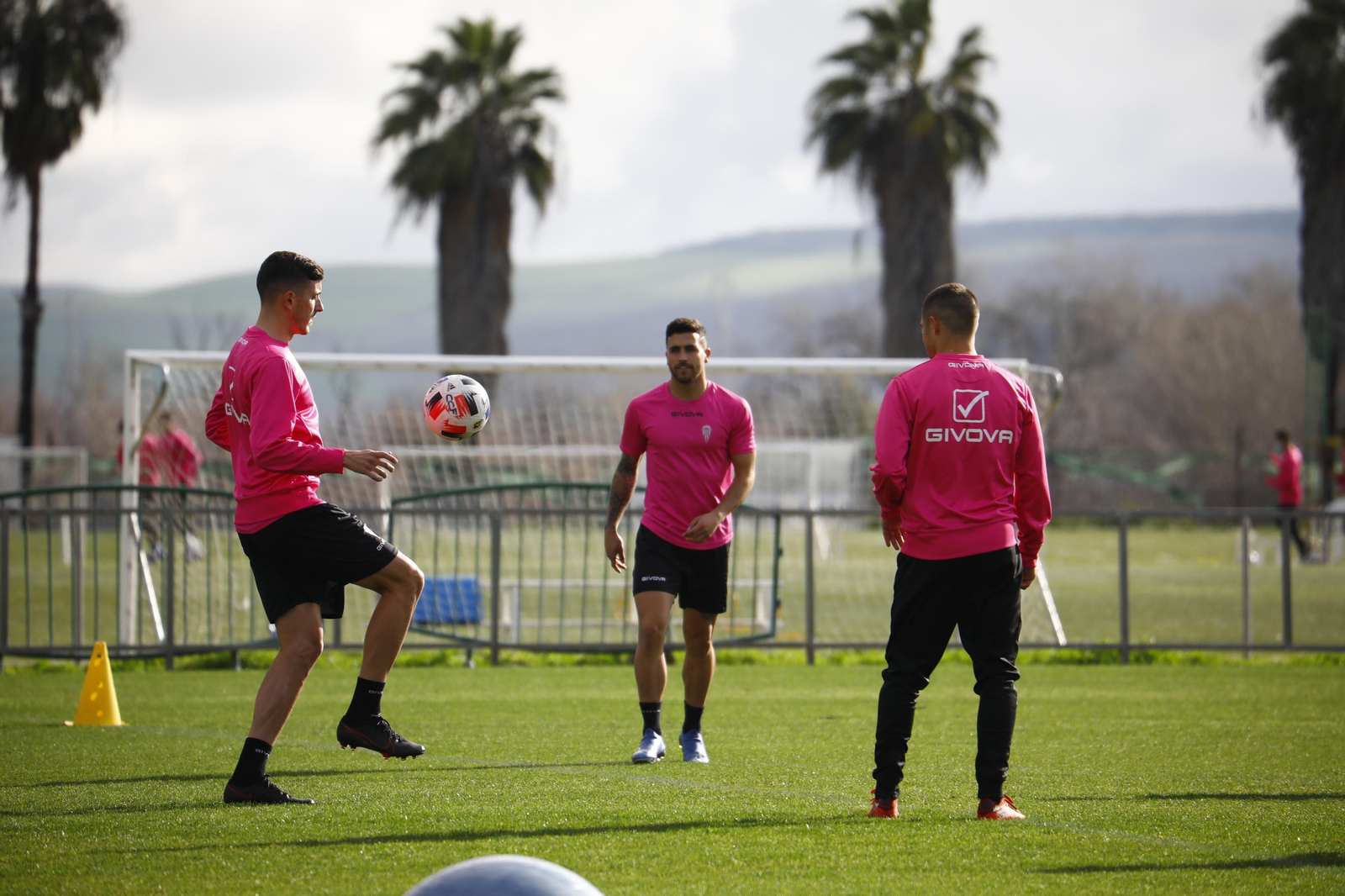 Moussa Sidibé ya se entrena con el Córdoba CF