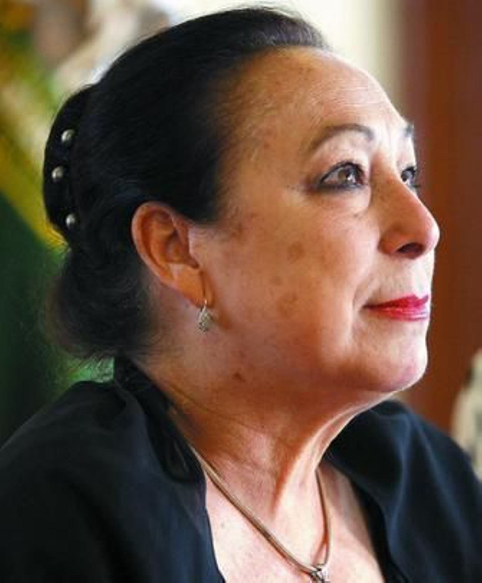 Cristina Hoyos es una persona muy agradable, sencilla y de un trato muy cercano.