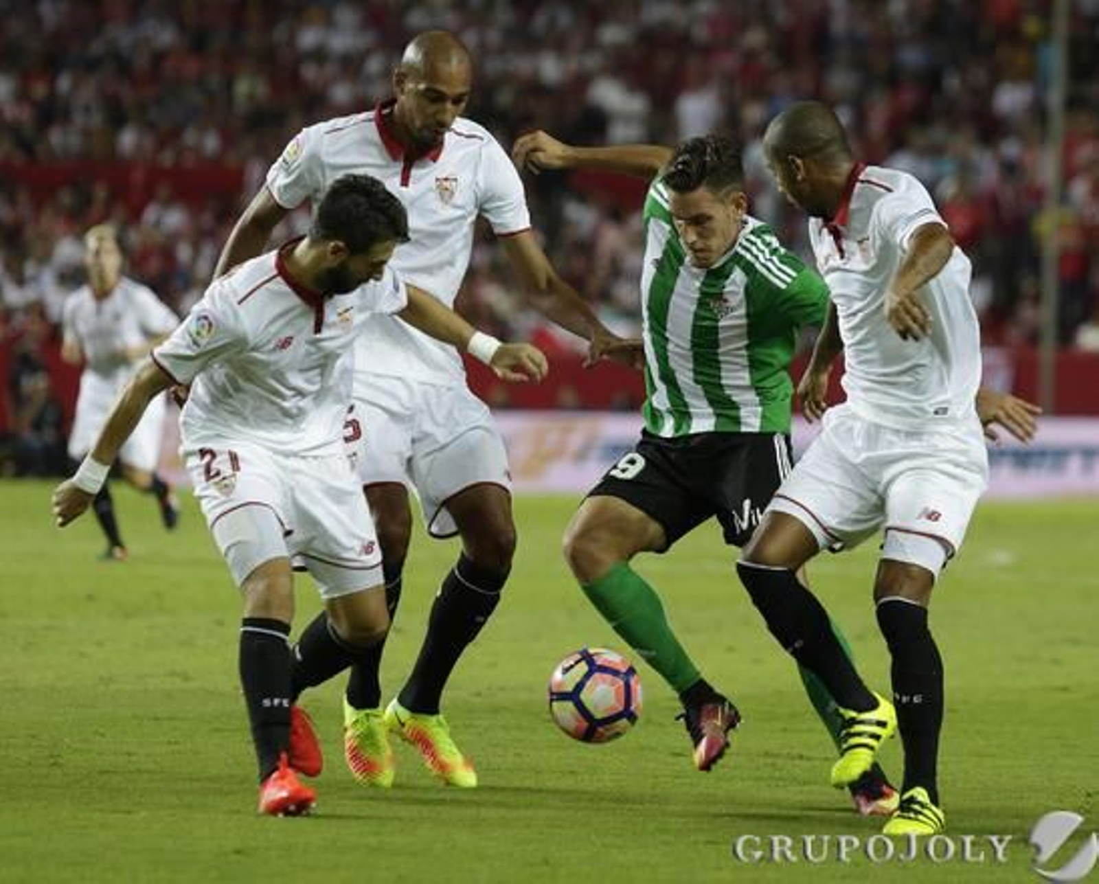 Fotos: Antonio Pizarro y Juan Carlos Muñoz