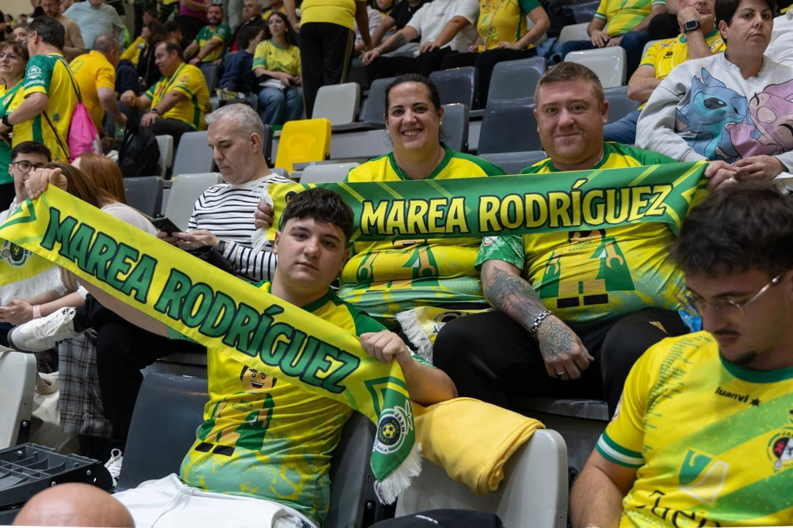 Las mejores fotos de la goleada del Jaén Paraíso Interior FS ante Industrias Santa Coloma