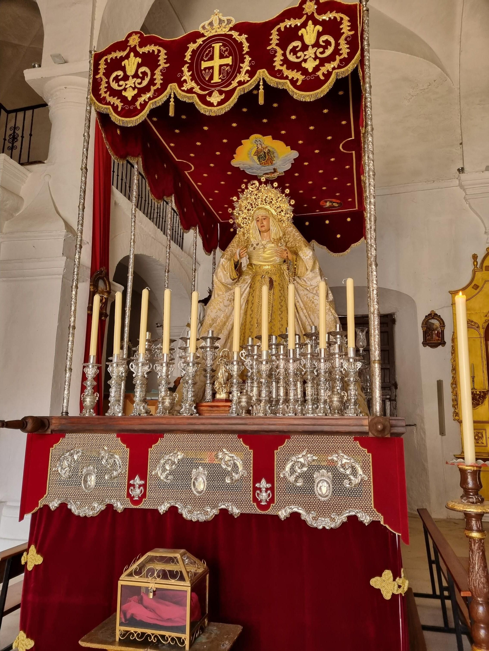 Nuevo palio de María Santísima de los Dolores de Zalamea la Real.