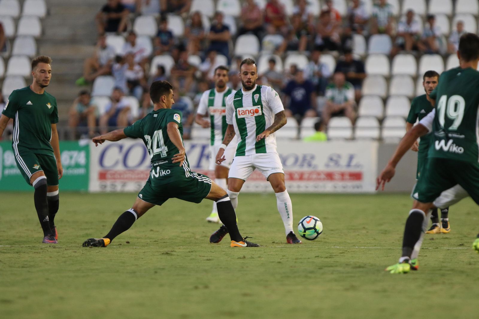 Las imágenes del amistoso Córdoba-Betis