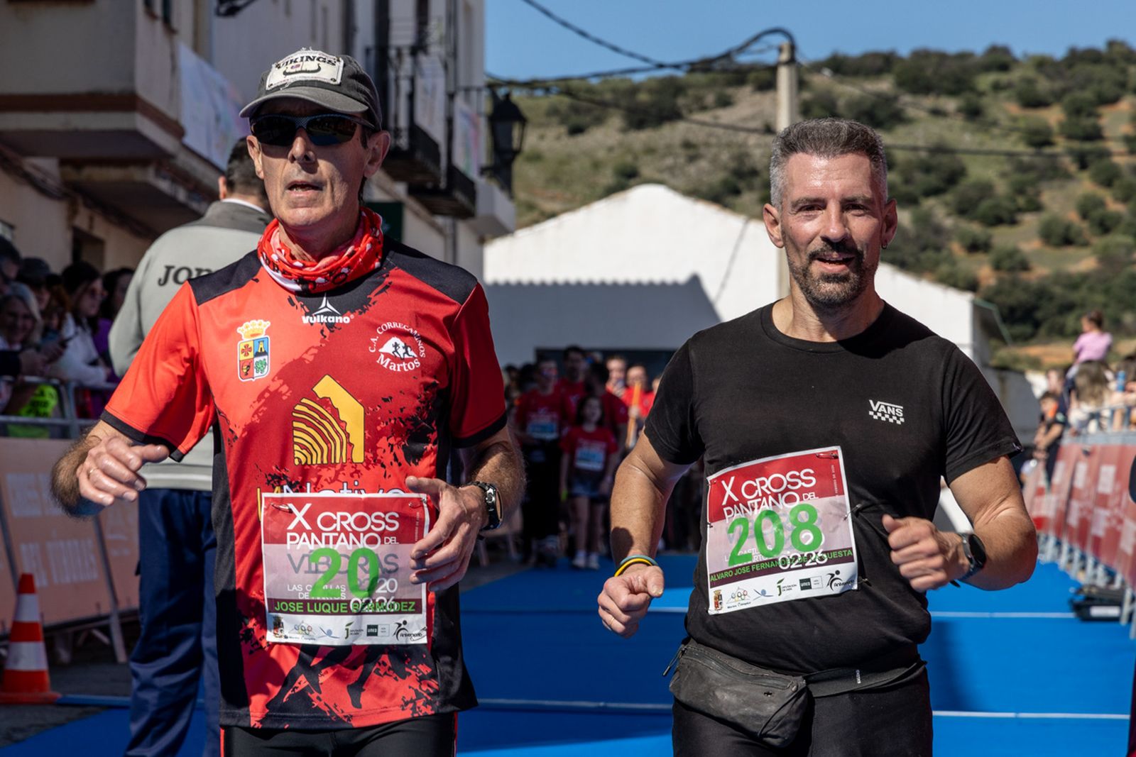 En imágenes: Atletas y aficionados vibran en el X Cross Pantano del Víboras (1)