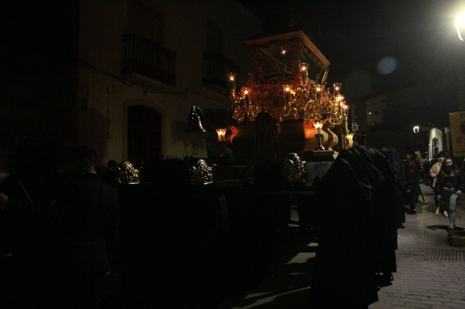 La procesión del Santo Entierro en Vera, en imágenes