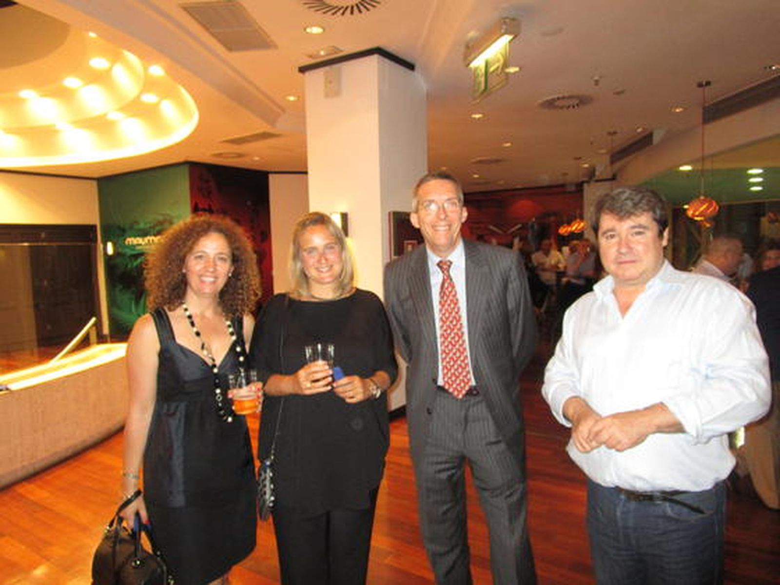 Teresa Domínguez, Bibi Martínez y José Ramón Castro.

Foto: Ignacio Casas de Ciria