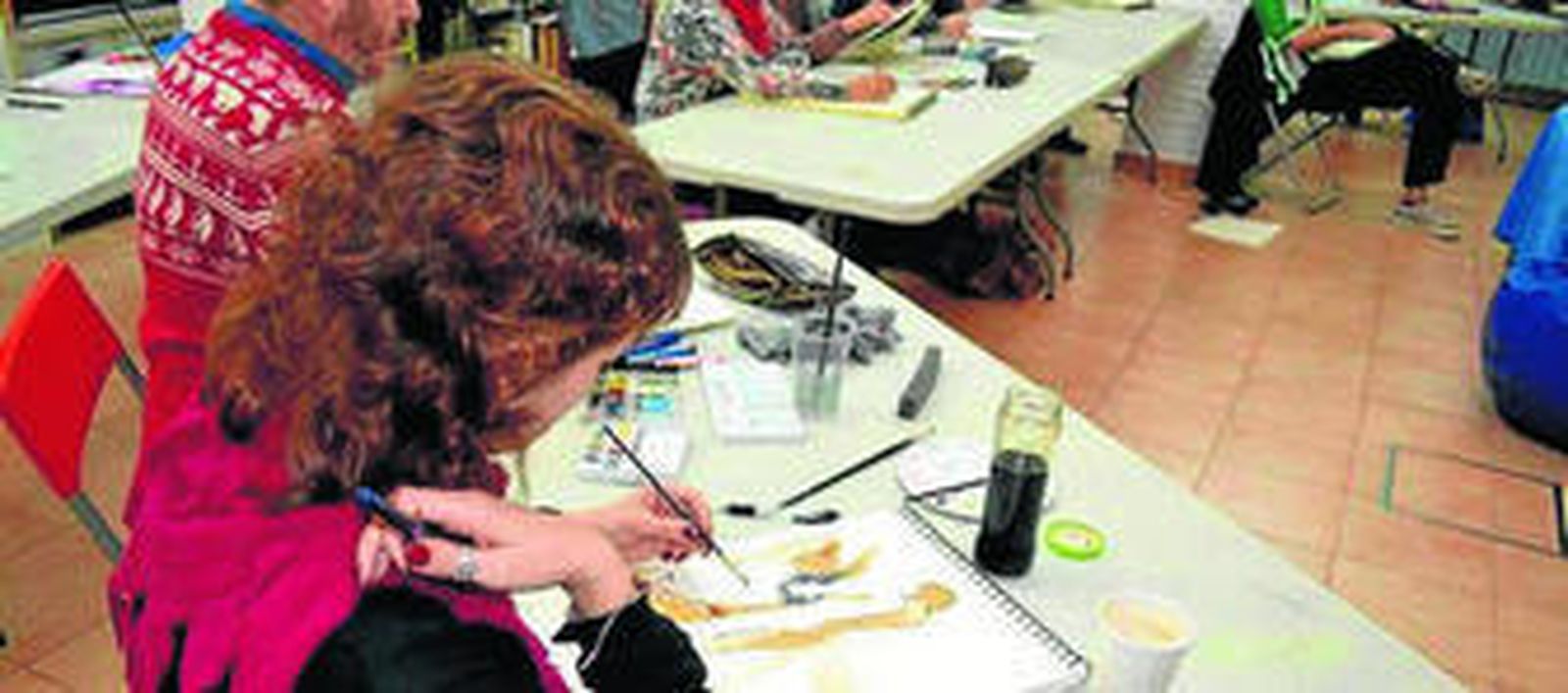 Una de las clases que se imparten en el espacio del Muro de los Navarros.