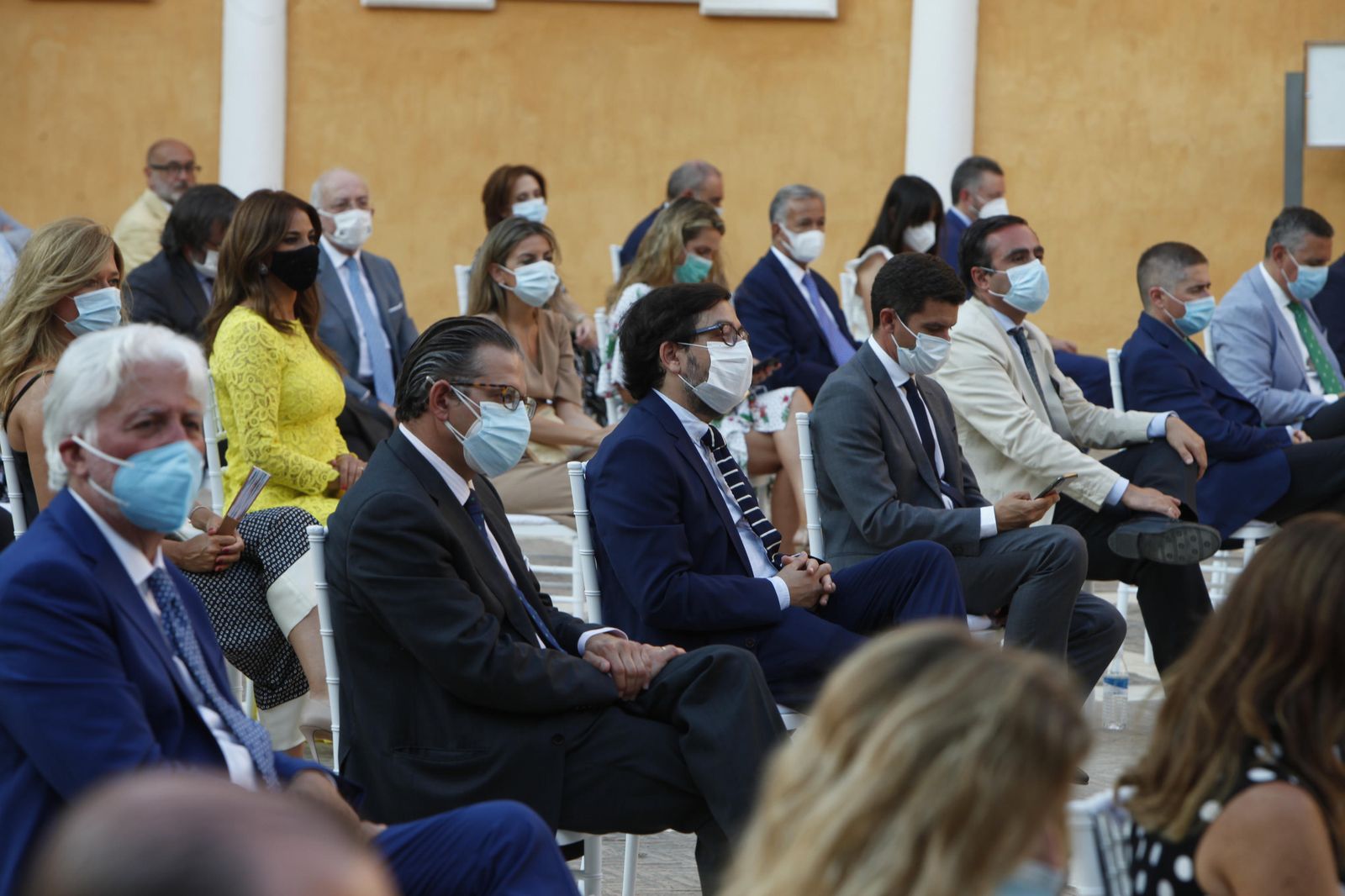 Las imágenes de la presentación del 18º Anuario Joly