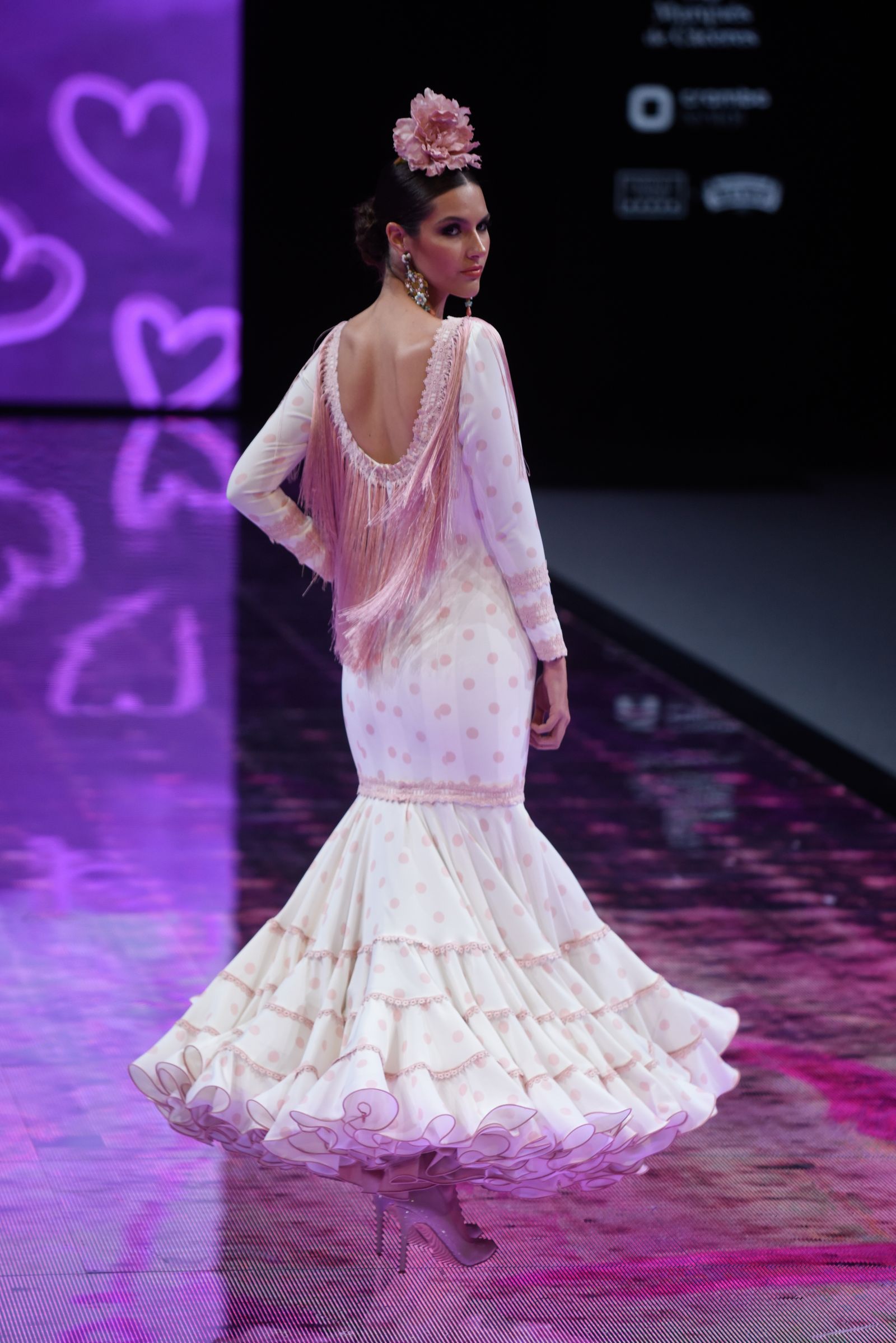 El desfile de Sara de Benítez en SIMOF 2024, todas las fotos