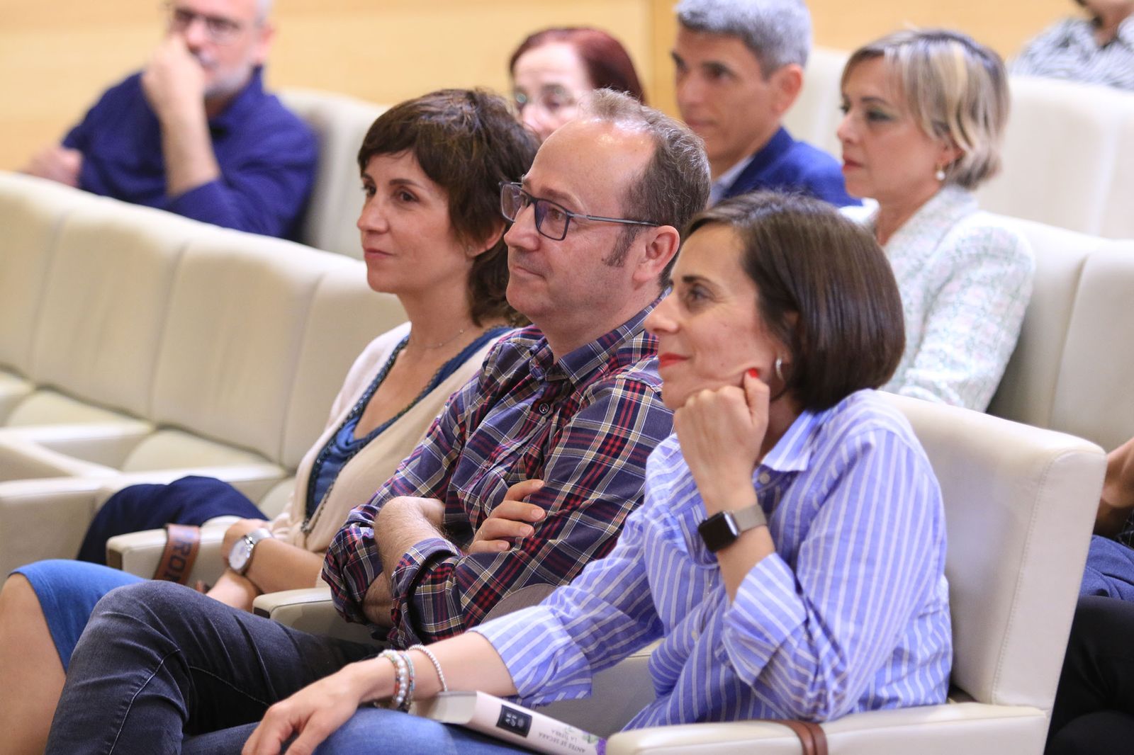Diario de los Libros, con Fernando J. Múñez y su novela 'Antes se secará al tierra'